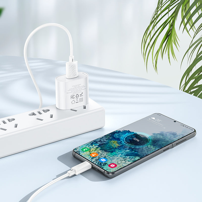 Fast 18W USB-A Charger with QC 3.0 - SKmobile Canada