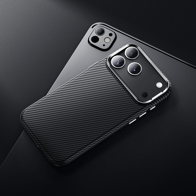 Carbon Fibre MagSafe Case for iPhone 17 Pro Max & iPhone 17 Pro