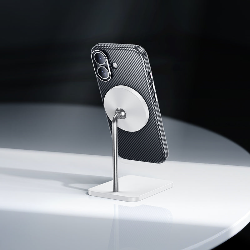 Carbon Fibre MagSafe Case for iPhone 17