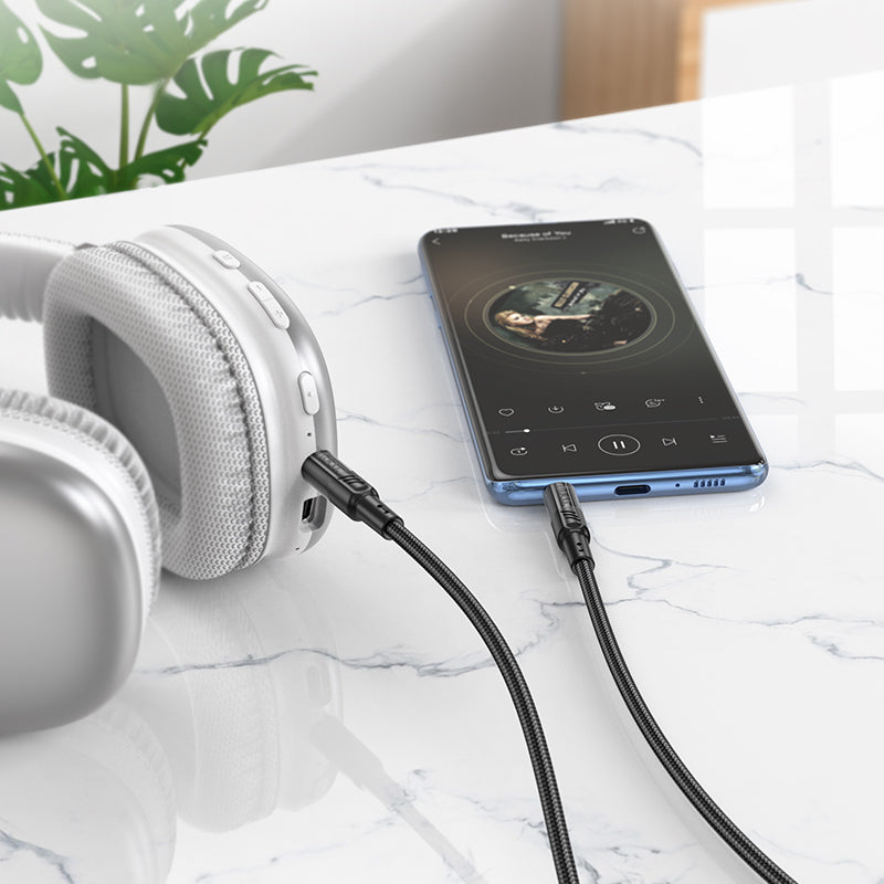 Premium Braided 3.5mm to 3.5mm Auxiliary Audio Cable (1.2m)
