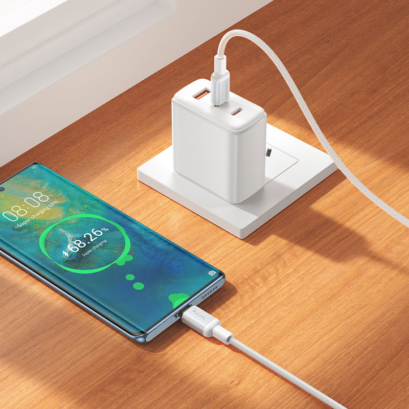 60W USB-C to USB-C Braided Fast Charging Cable - 1m High-Speed Data Cord