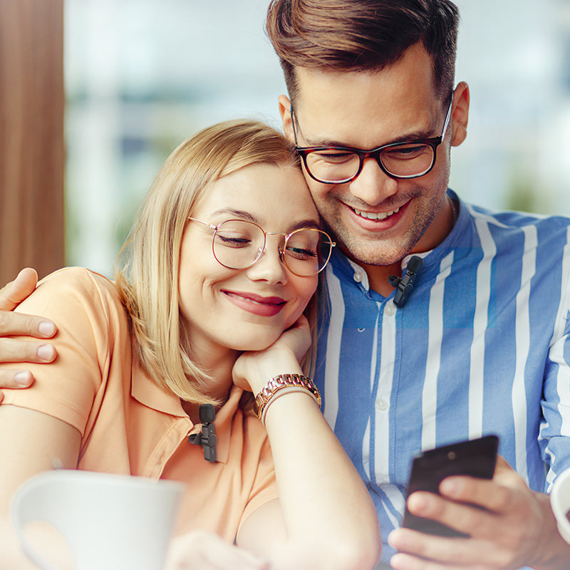 Trophy Lavalier Wireless Digital Dual Microphone (Lightning & USB-C) - SKmobile Canada