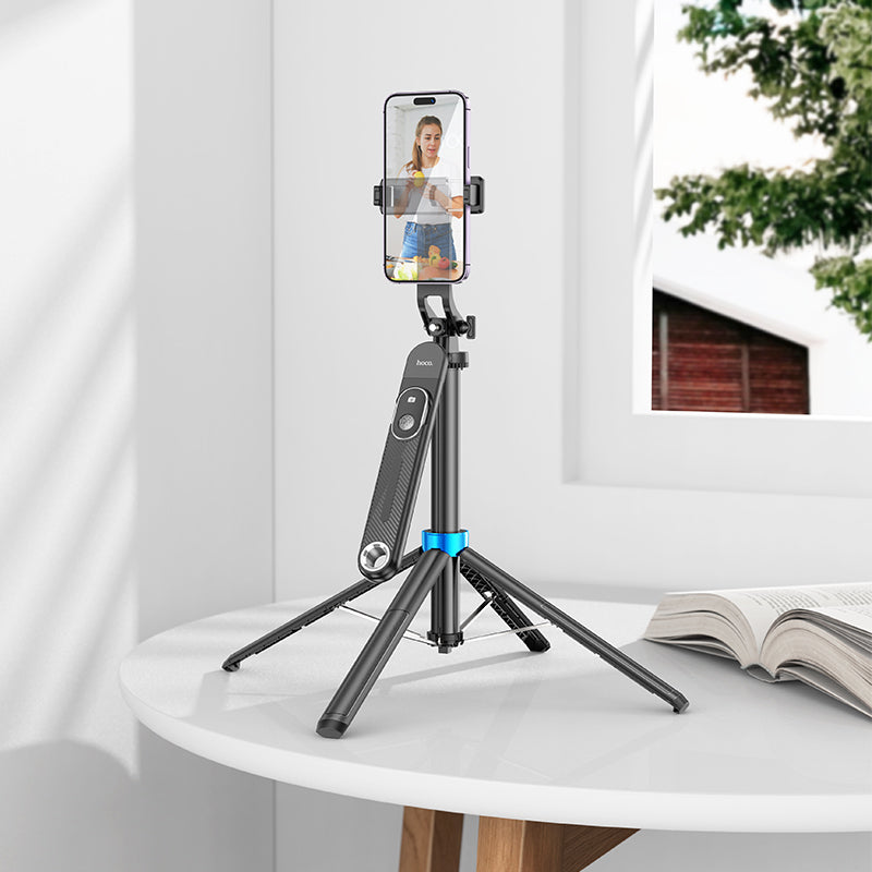 Selfie Stick with Quadropod Stand (1.75m) - SKmobile Canada