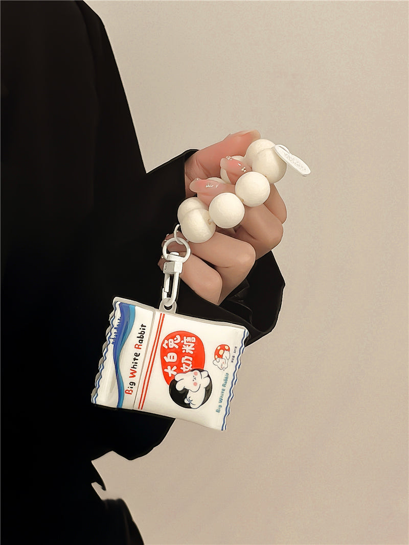 Big White Rabbit AirPods Case - SKmobile Canada