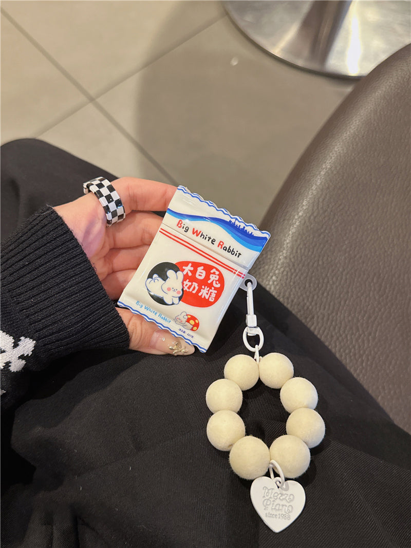Big White Rabbit AirPods Case - SKmobile Canada