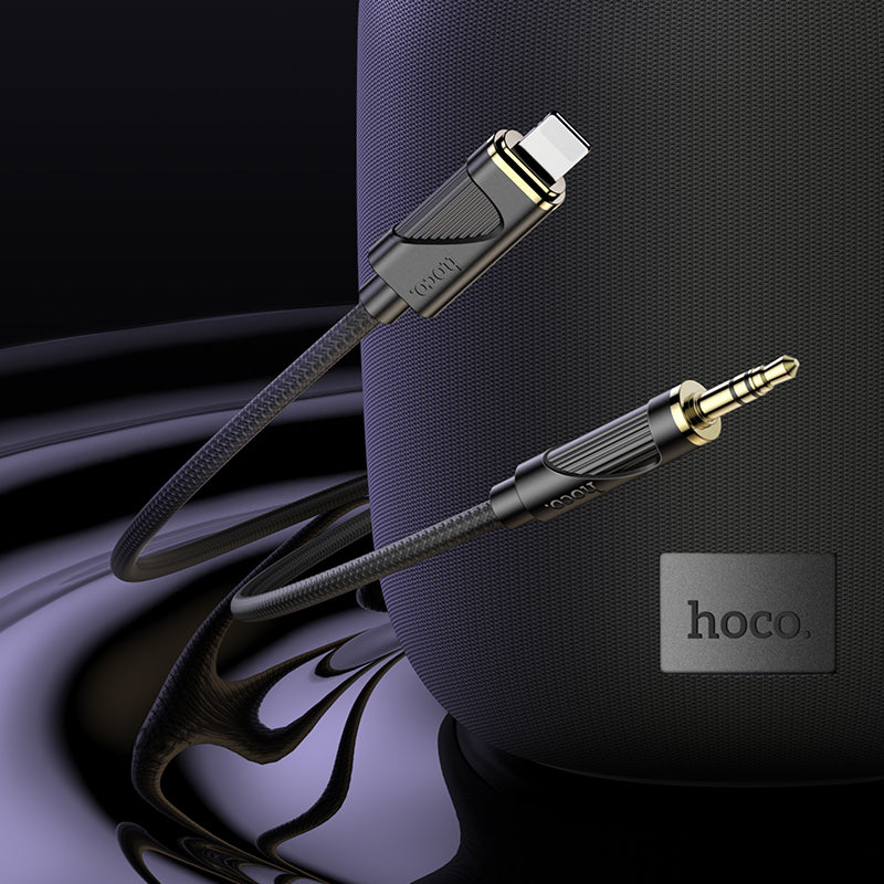 UPA30 Lightning to 3.5mm Audio Cable - SKmobile Canada