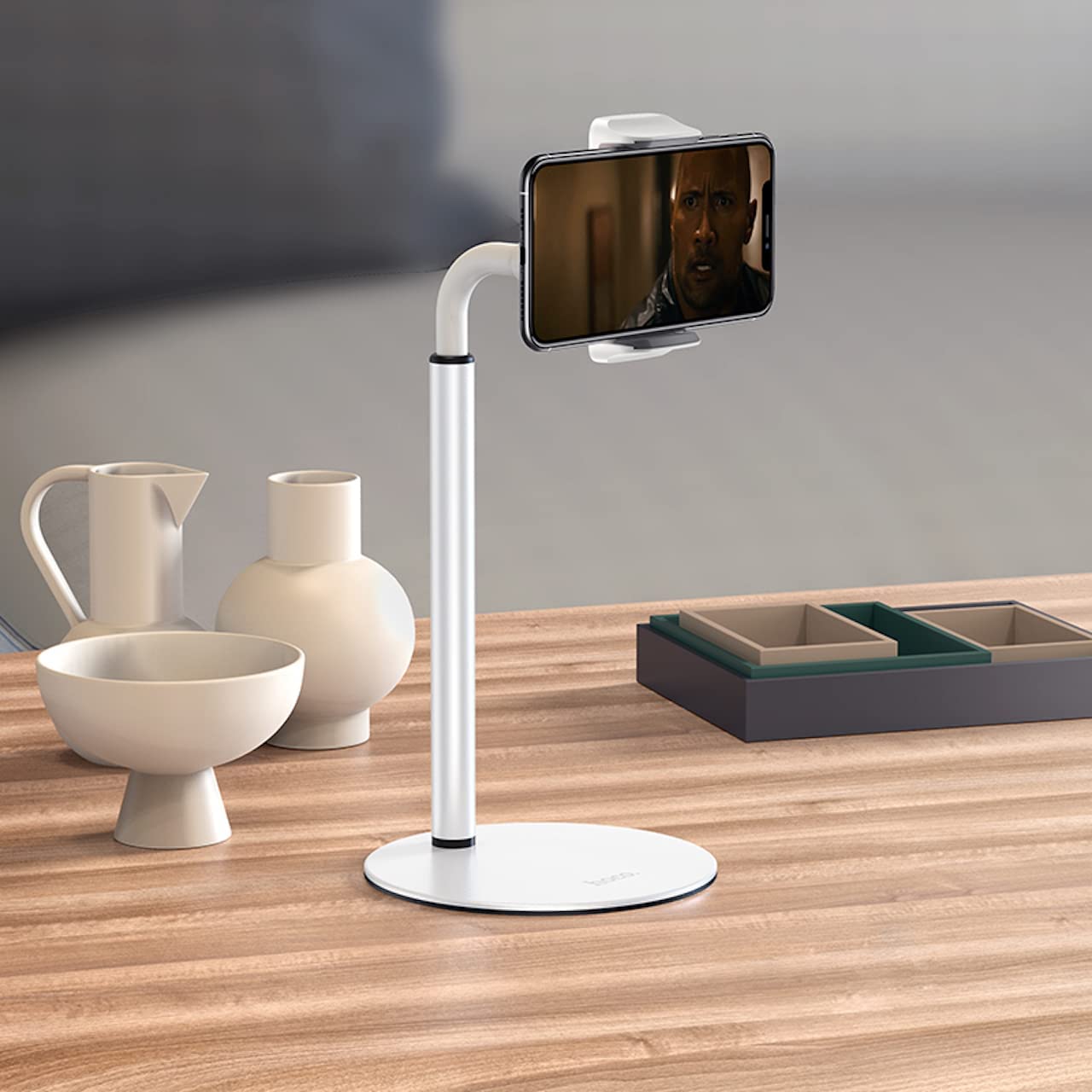 Soaring Metal Desktop Stand