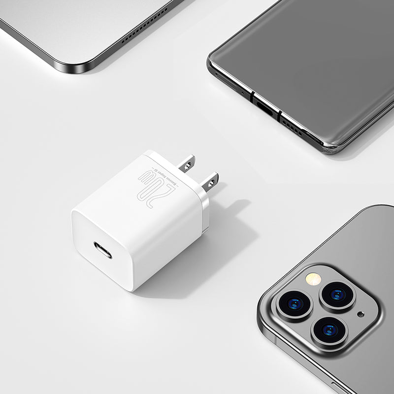 Super Si Quick Charger Set 20W with USB-C to Lightning Cable - SKmobile Canada